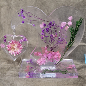 Resin Heart Large 7 inches tall 8 inches wide.  Hanfmade my SB