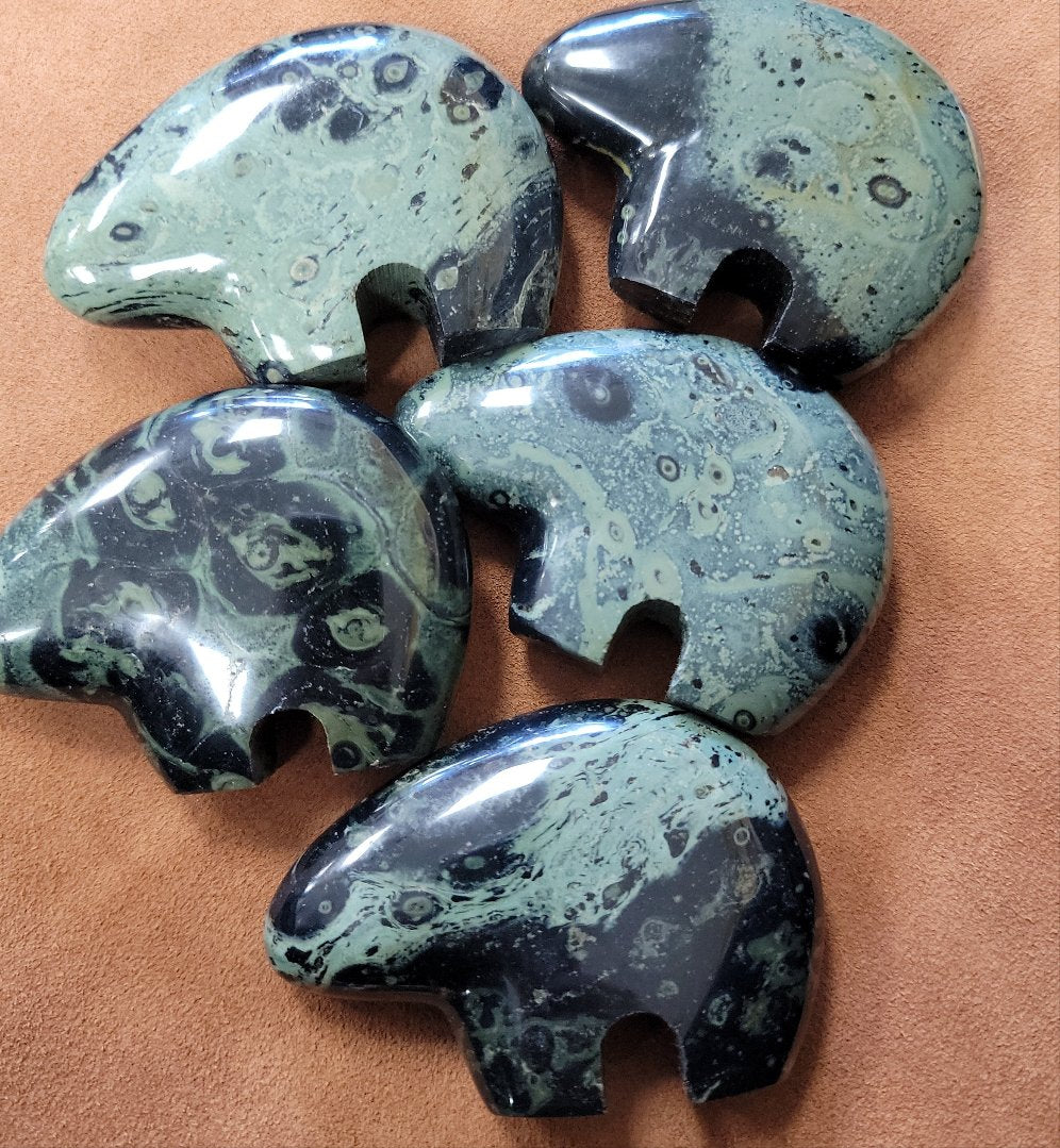 Kambaba Jasper Bear Carving