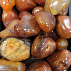 Carnelian tumbled stones