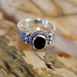 Sterling Silver Ring wit Black Agate size 7