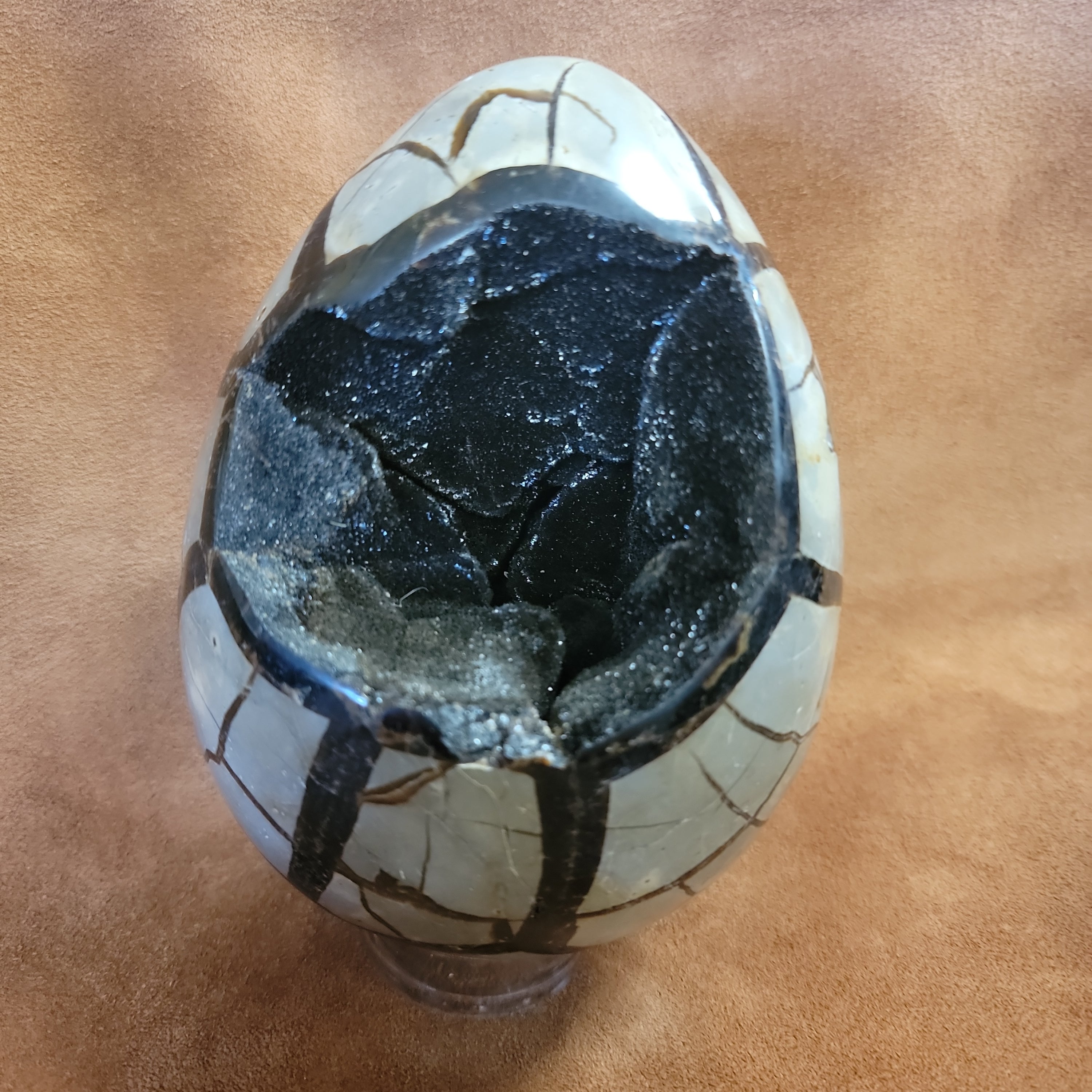Septarian Egg Gemstone For Removing Stress And Anxiety