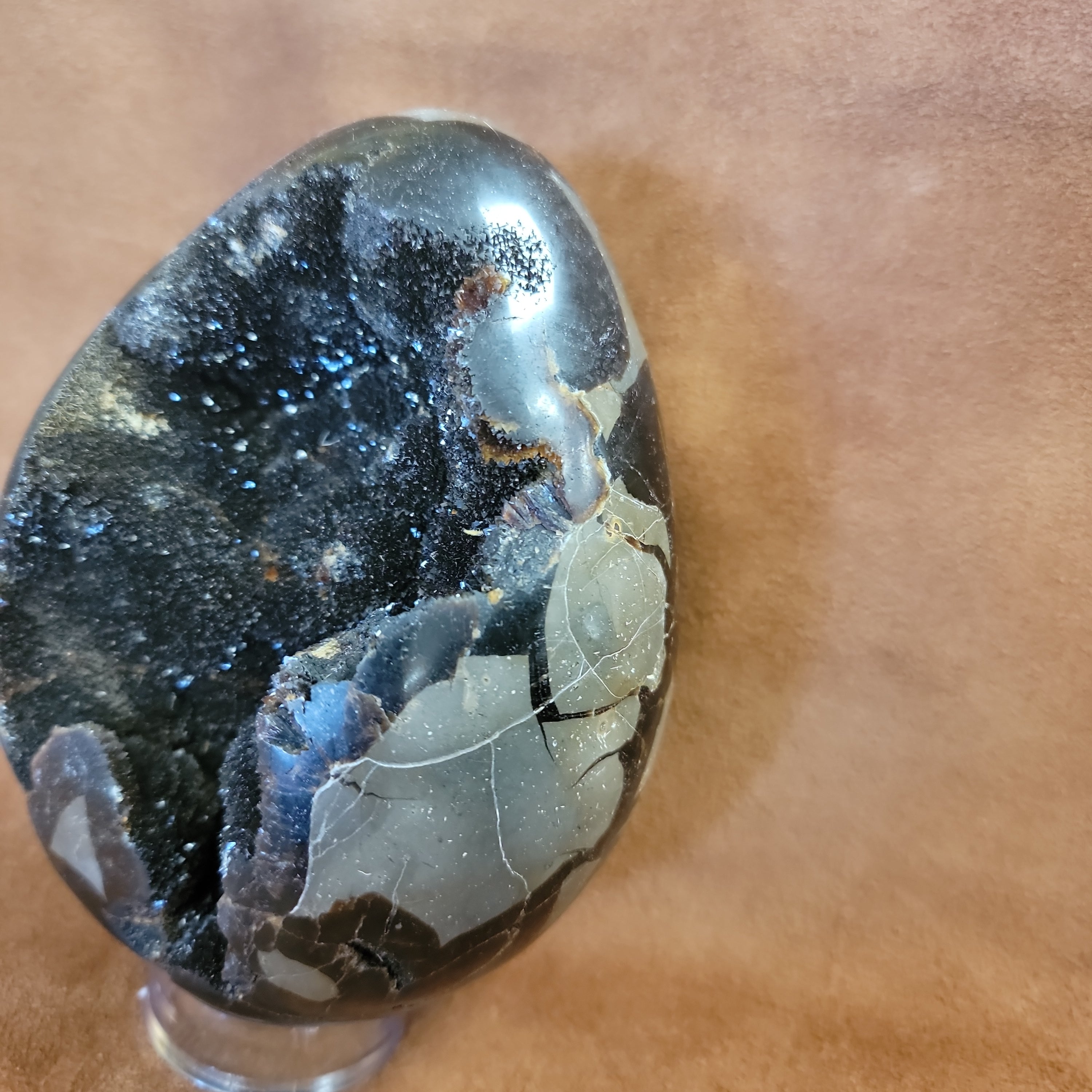 Septarian Egg Gemstone For Removing Stress And Anxiety