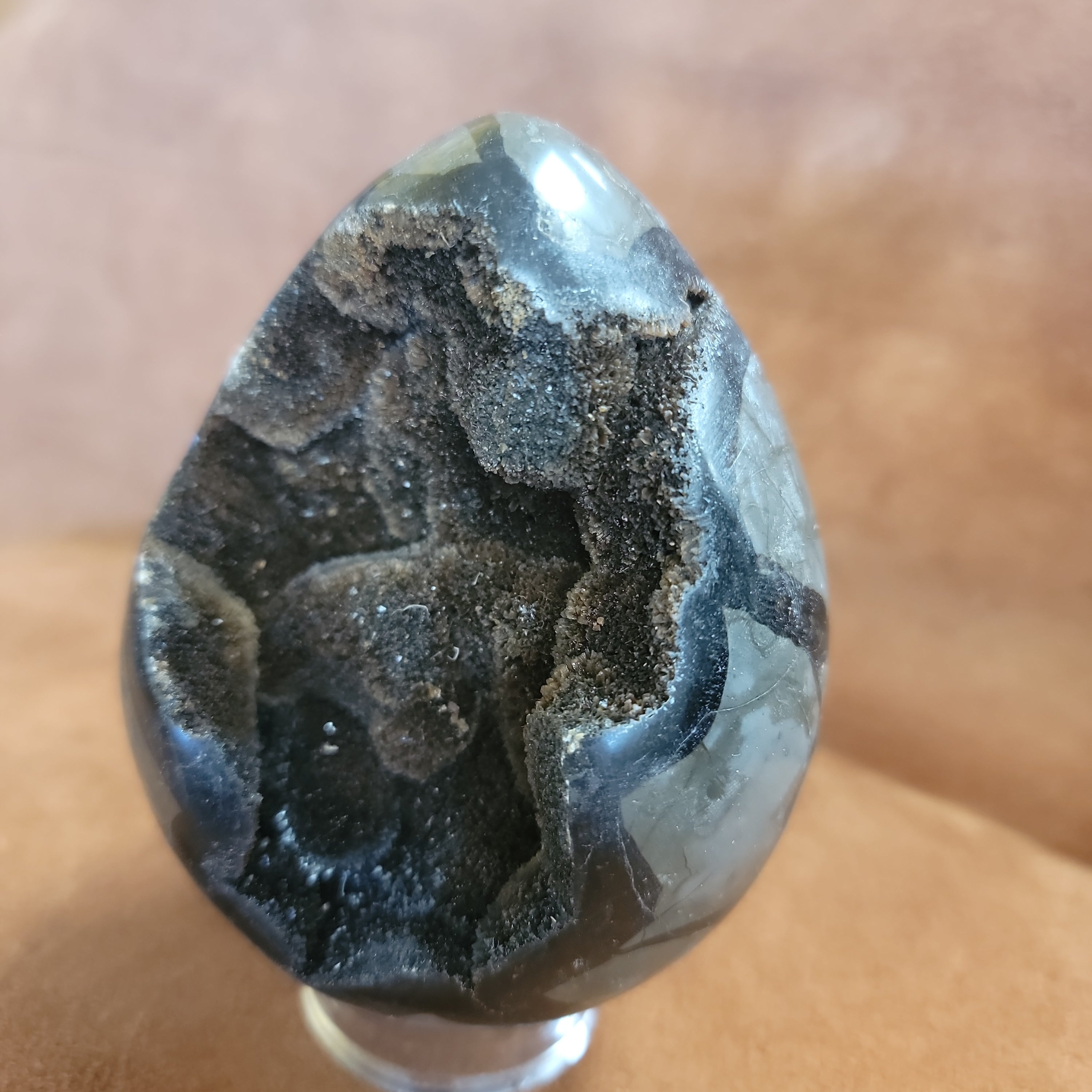 Septarian Egg Gemstone For Removing Stress And Anxiety