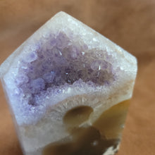 Freeform Druzy Amythest