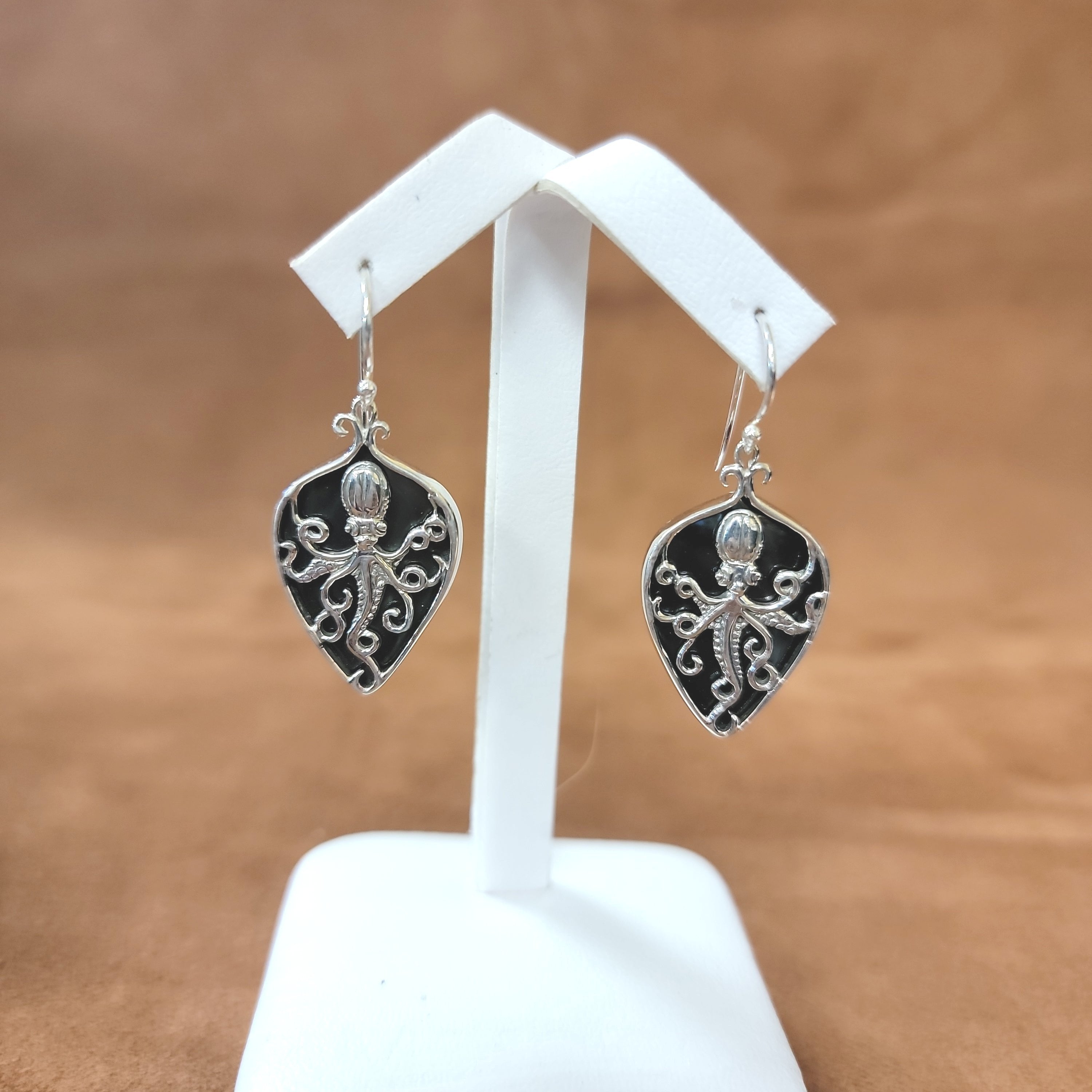 Vera Wolf Sterling Silver Earrings Octopus Dark Abalone