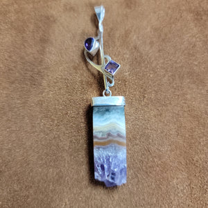 Vera Wolf Sterling Silver Pendent Amethyst