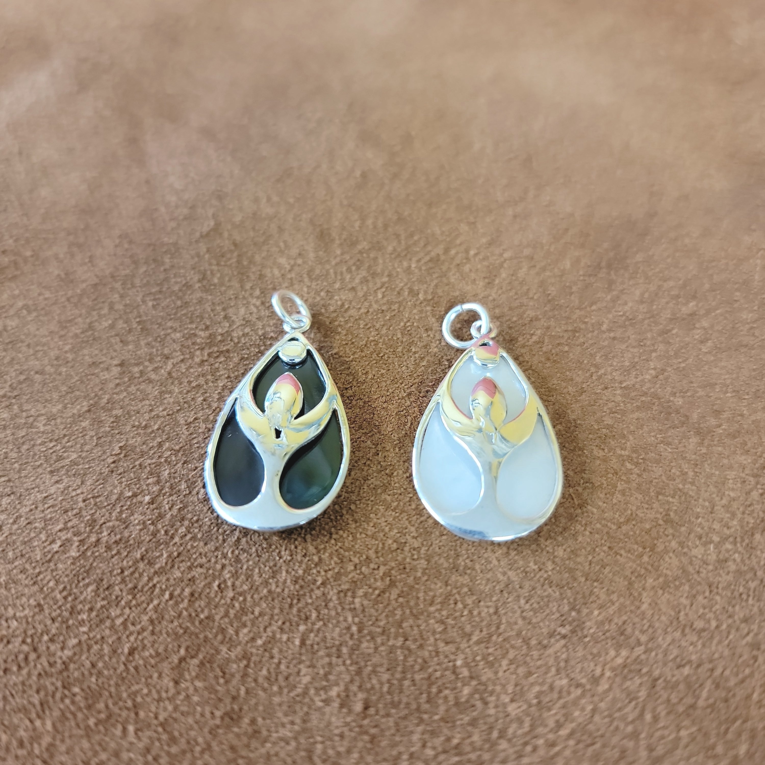 Vera Wolf Sterling Silver Pendent Lotus