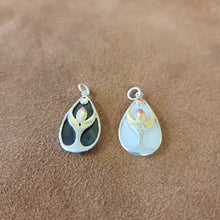 Vera Wolf Sterling Silver Pendent Lotus