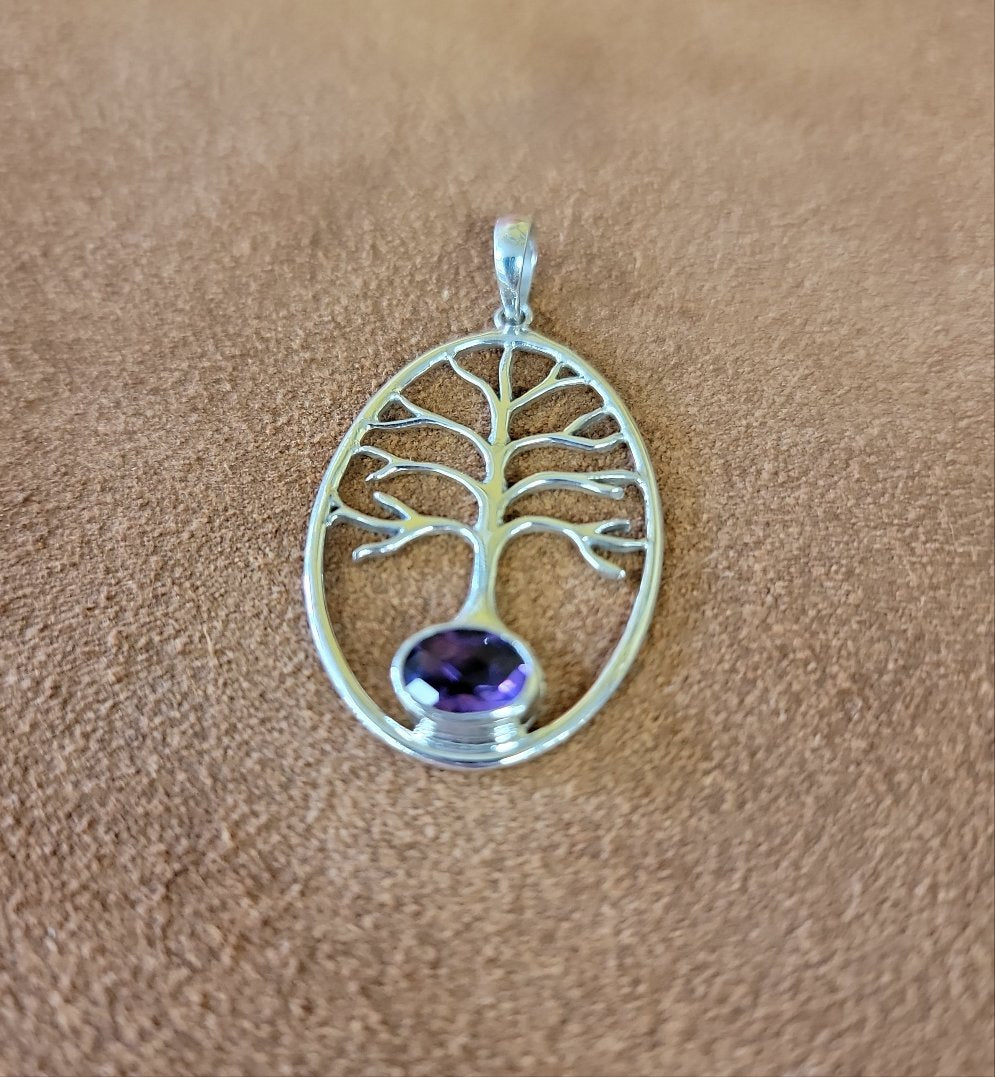 Vera Wolf Sterling Silver Pendent Tree with Amethyst