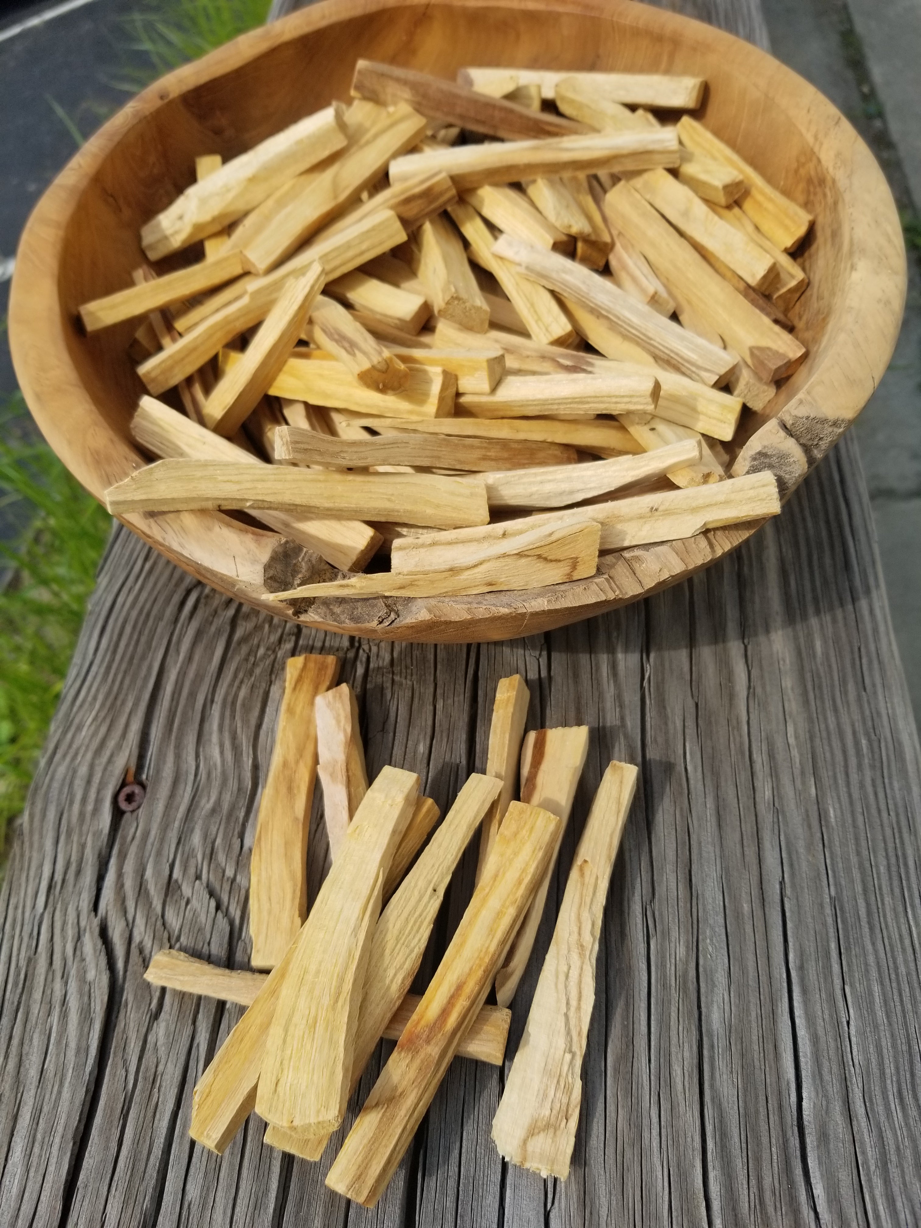 Palos Santo From Peru For Smudging And Cleansing Sticks