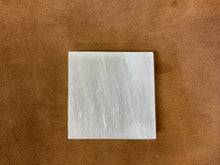 Selenite Charging Plate