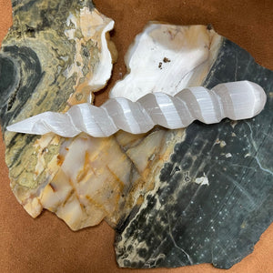 Unique Design Spiral Selenite Massage Wand