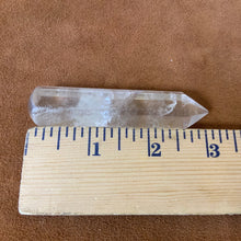 Polished Quartz Wand 2