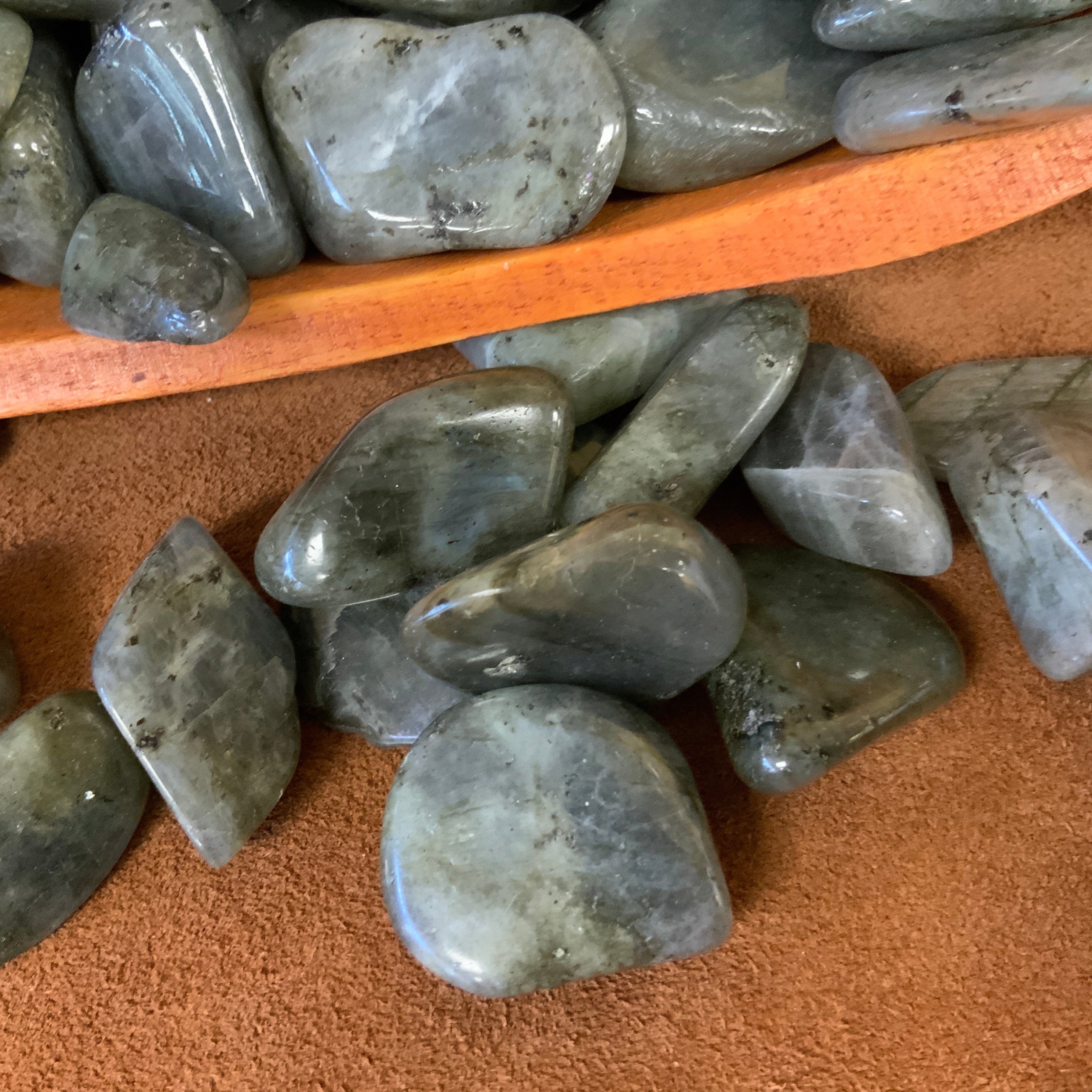 Labradorite Peacock Blue tumbled